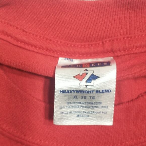 Twizzlers Logo Tee Shirt SZ Xtra Large . Condition is Pre-owned. - Picture 4 of 5